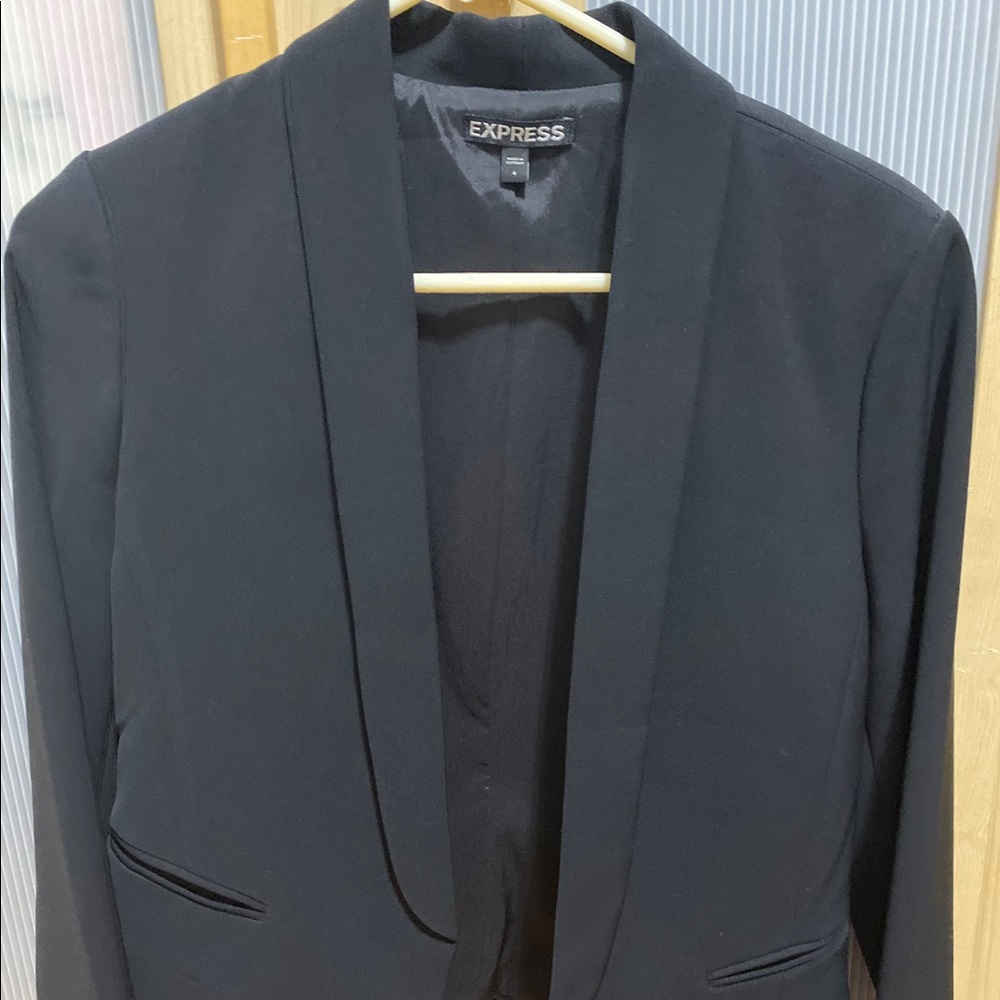 Suit